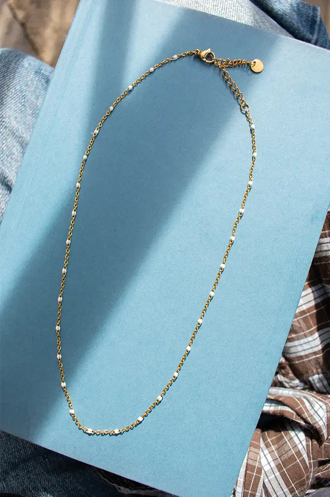 and danu Sand White Necklace