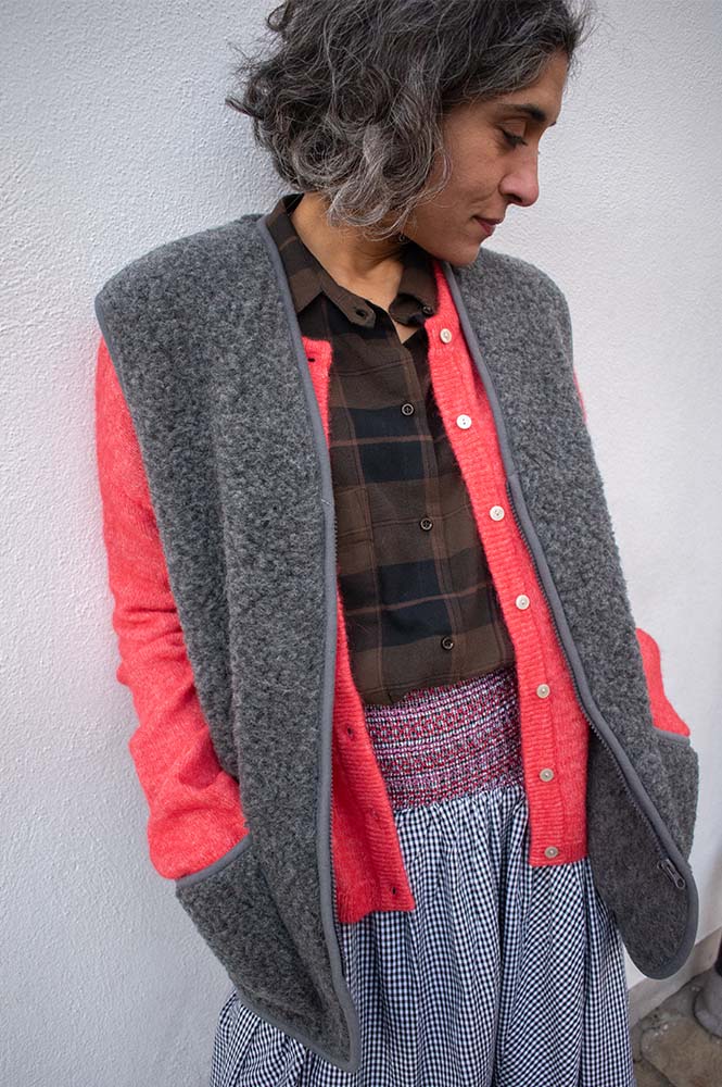 YOKO Deep Graphite Vest - The Mercantile London