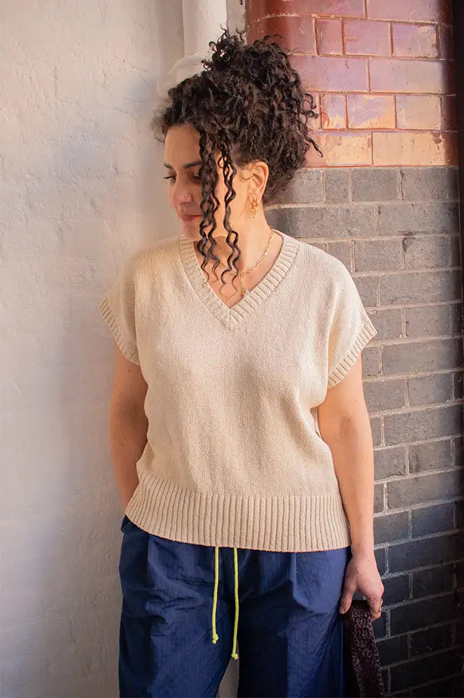 My Essential Wardrobe Diva Rice Knitted Vest - The Mercantile London