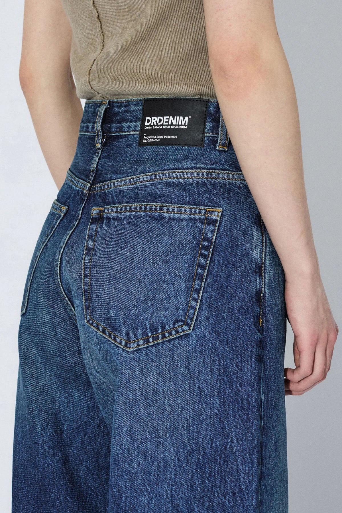 Dr Denim Donna High Relaxed Dark Fade Vintage Jeans - The Mercantile London