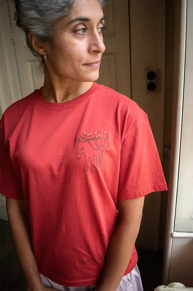 Thinking Mu Lucia Tomatera Pale Red T-Shirt