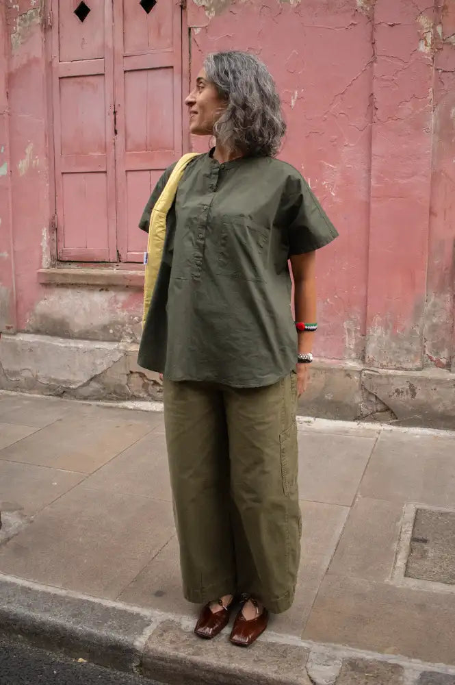 Frau Colombo Duffel Bag Shirt