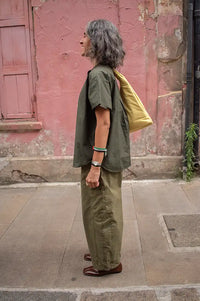Frau Colombo Duffel Bag Shirt