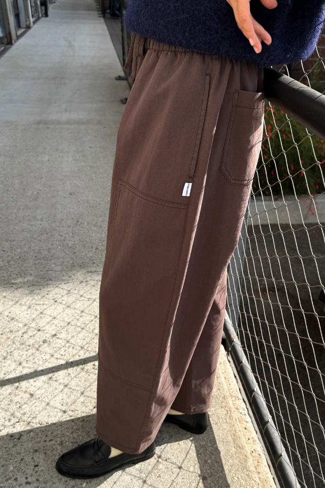 Le Bon Shoppe Gardener Espresso Pant - The Mercantile London