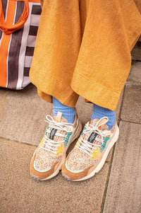 Flower Mountain Yamano 3 Chestnut & Light Blue Floral Trainers - The Mercantile London