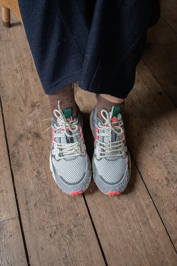 Flower Mountain Yamano 3 Uni Suede Mesh Staple Grey, Anthracite, Rose Trainers