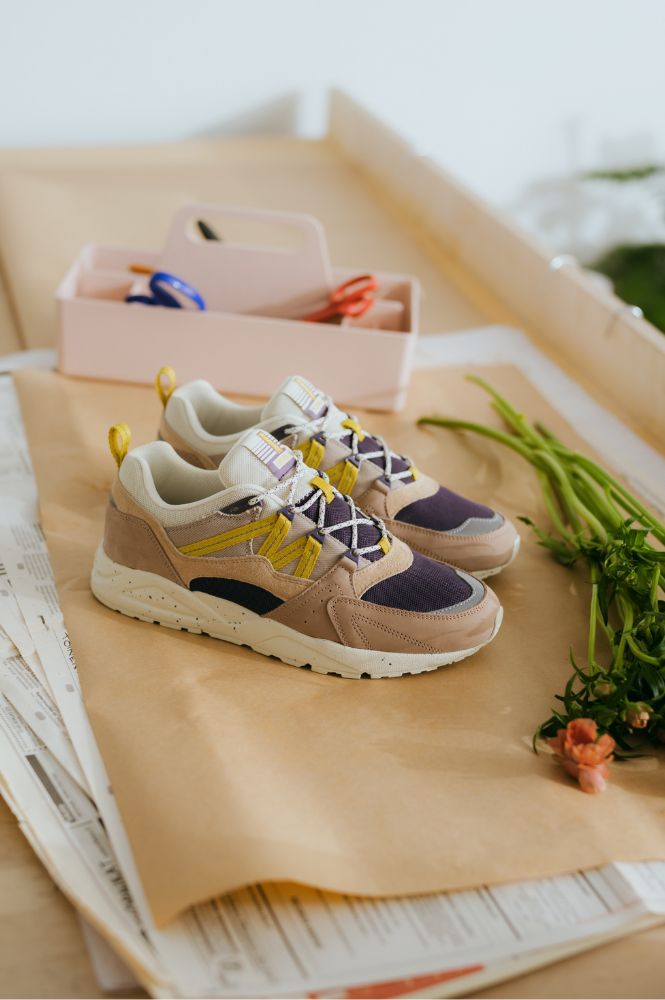 Karhu Fusion 2.0 Warm Taupe & Mango Mint Trainers - The Mercantile London