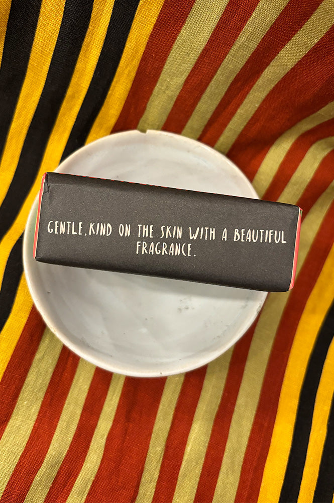 Farmers Market Exfoliating Soap - The Mercantile London