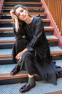 Ghospell Hestia Tiered Black Midi Dress