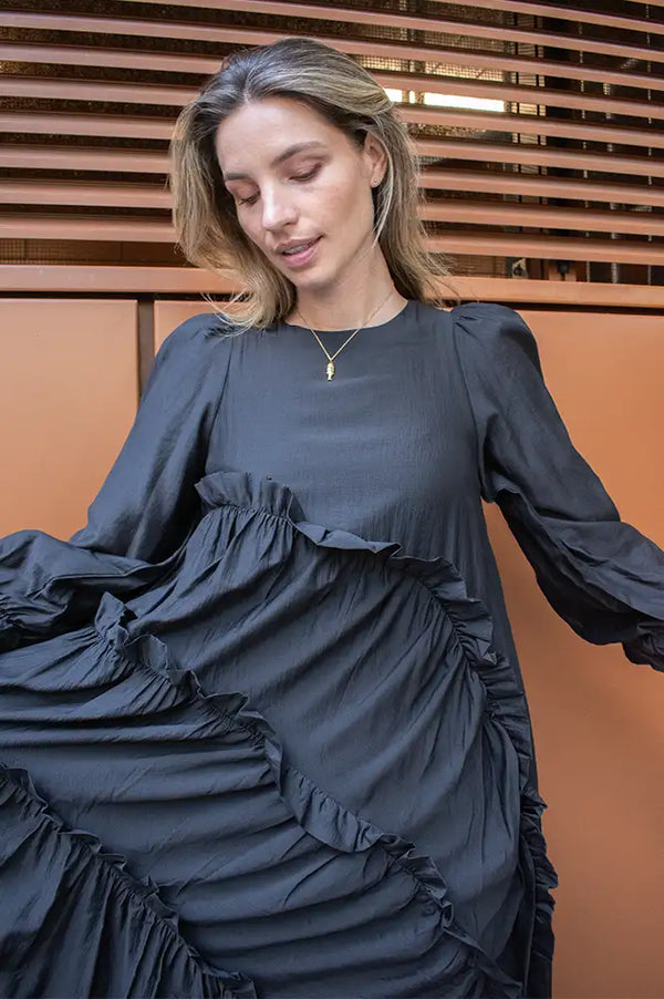 Ghospell Hestia Tiered Black Midi Dress