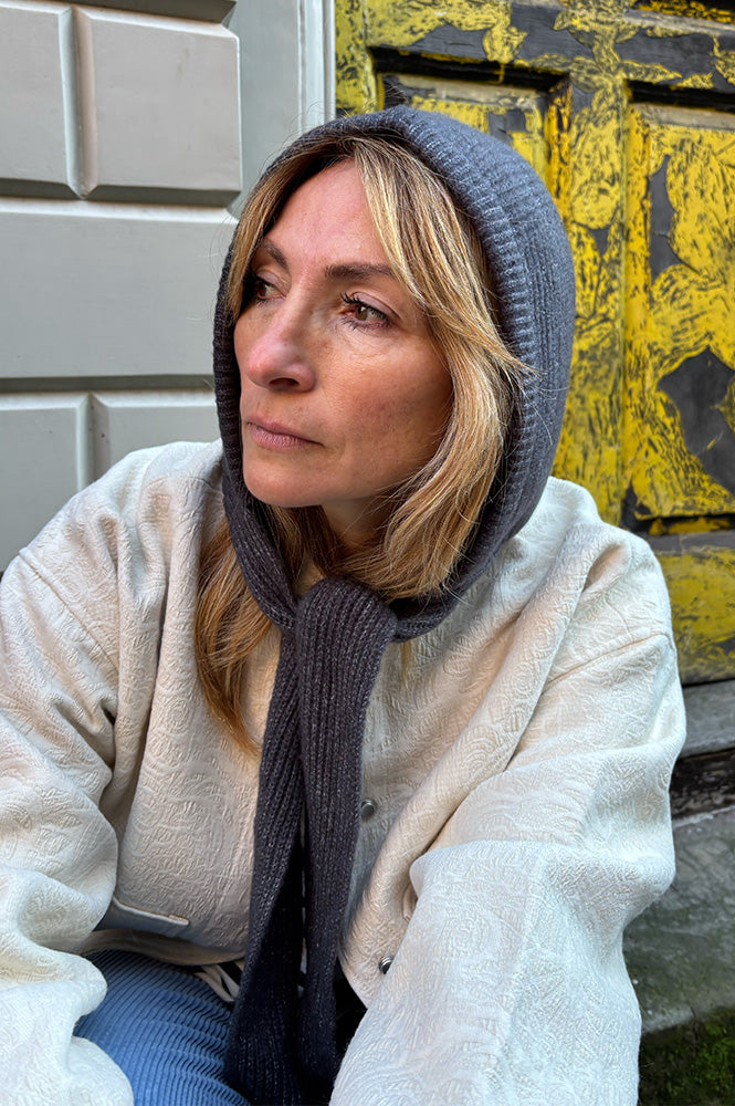 Mercantile Grey Scarf Tie Bonnet