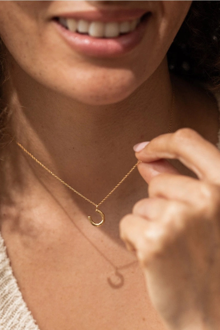 One & Eight Horseshoe Gold Necklace - The Mercantile London