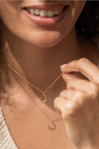 One & Eight Horseshoe Gold Necklace - The Mercantile London