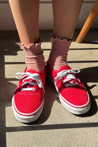 Le Bon Shoppe Hugger Ruffle Vintage Pink Socks