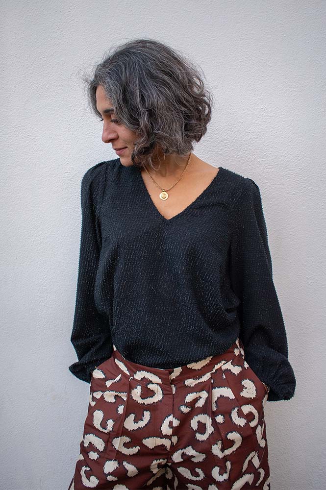 ICHI Kavira Black V-Neck Blouse - The Mercantile London