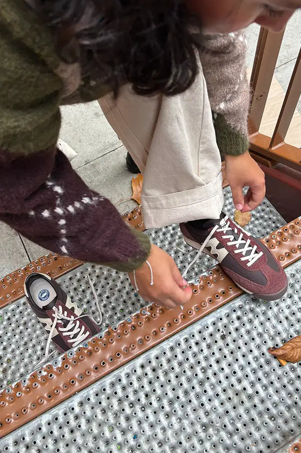 Karhu Mestari 76 Marron & Cloud Cream