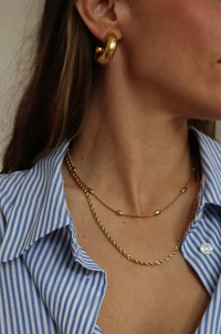 and danu Knot Chain Necklace