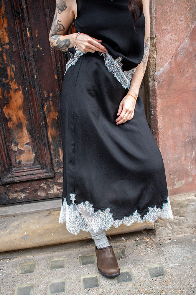 Object Dalme Black and White Lace Skirt - The Mercantile London