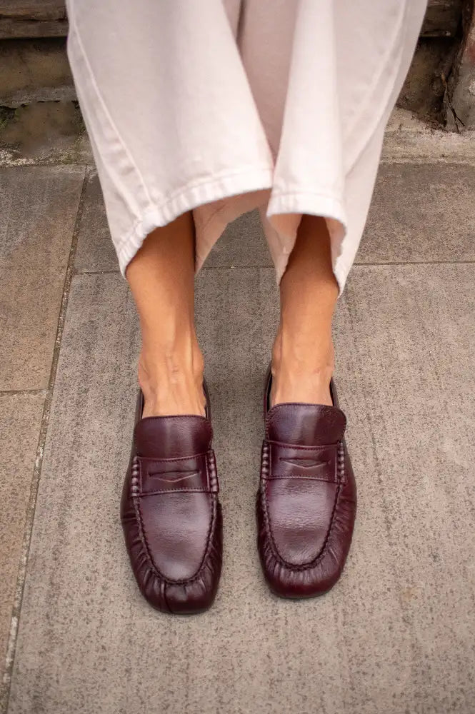 Alohas Aven Rift Burgundy Leather Loafers