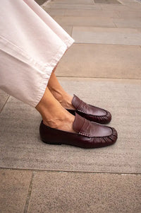 Alohas Aven Rift Burgundy Leather Loafers