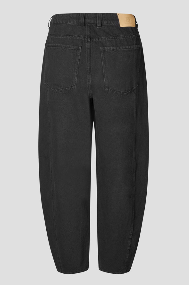 Second Female Loana Black Barrel Jeans - The Mercantile London