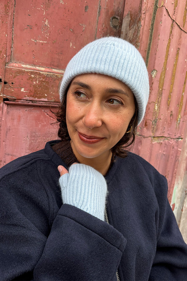 Loop Mimi Whisper Blue Cashmere Beanie - The Mercantile London