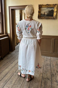 M.A.B.E Gracie Floral Embroidered Midi Dress