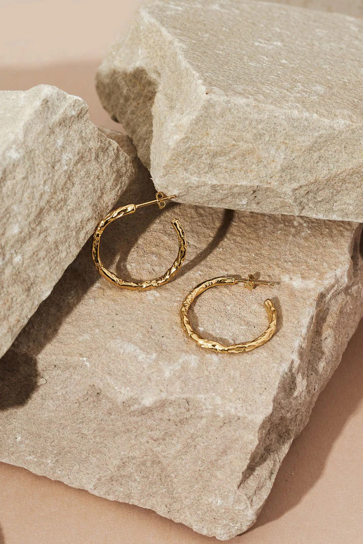 AW23 Formation Magma Hoops - Needs Price - The Mercantile London