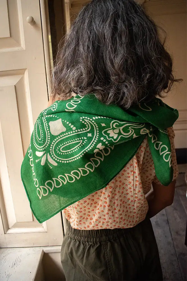 ICHI Mary Fairway Paisley Print Wool Scarf