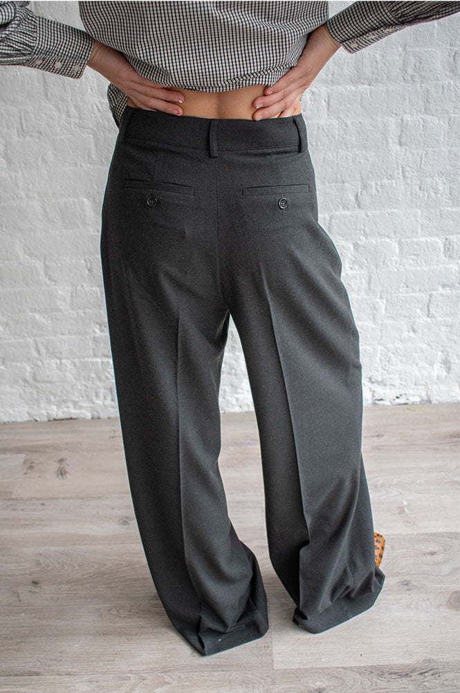 Petite Mendigote Paros Charcoal Trousers - The Mercantile London