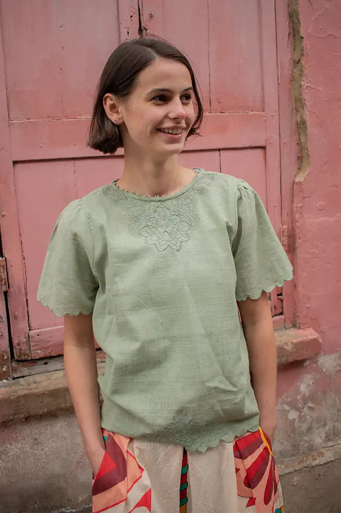 Fransa Binnie Desert Sage Blouse - The Mercantile London