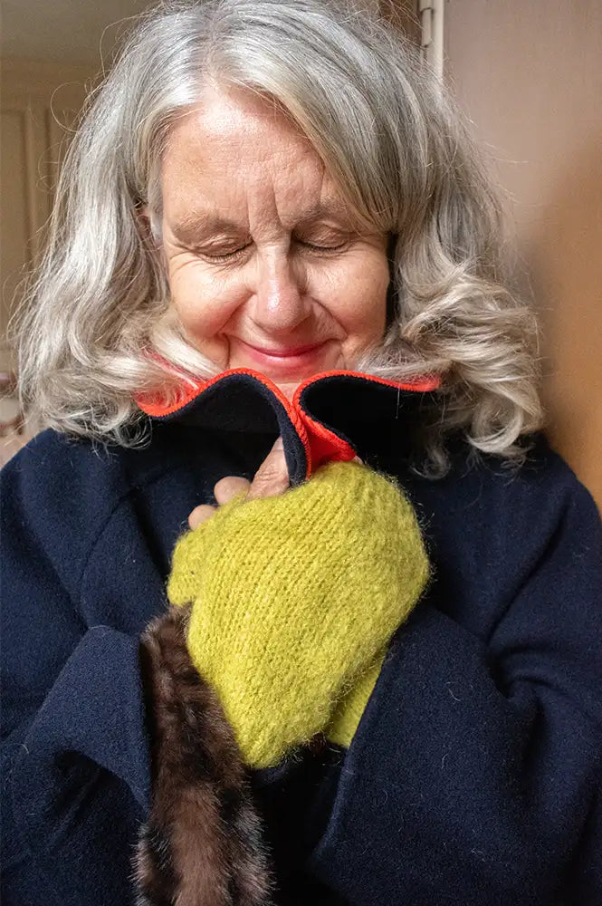 Maison Anje Bazane Acid Lime Mittens