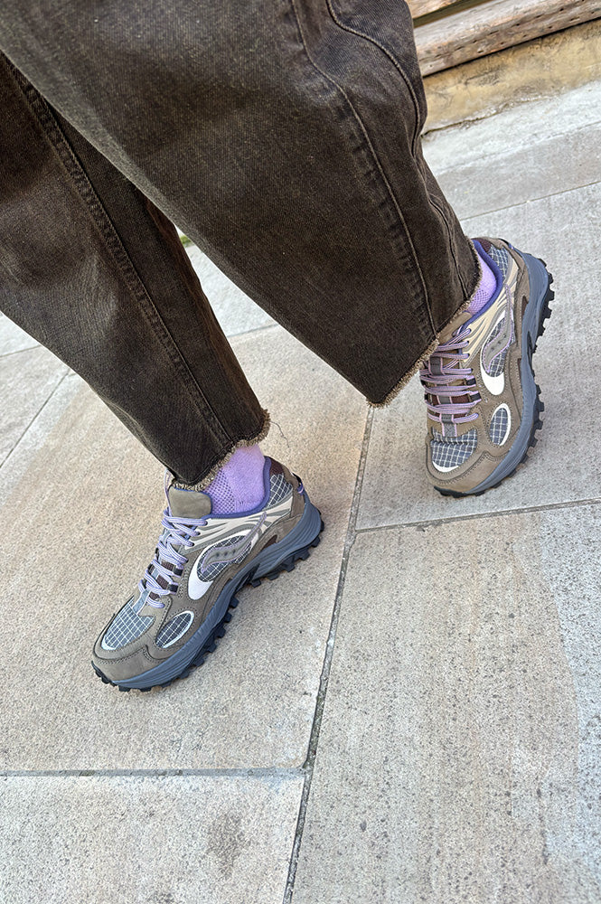 Saucony Grid Aura X Dark Grey/ Mud Trainers - The Mercantile London