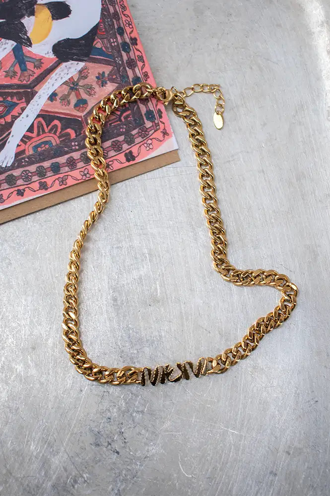 Briwok Mum Gold Necklace