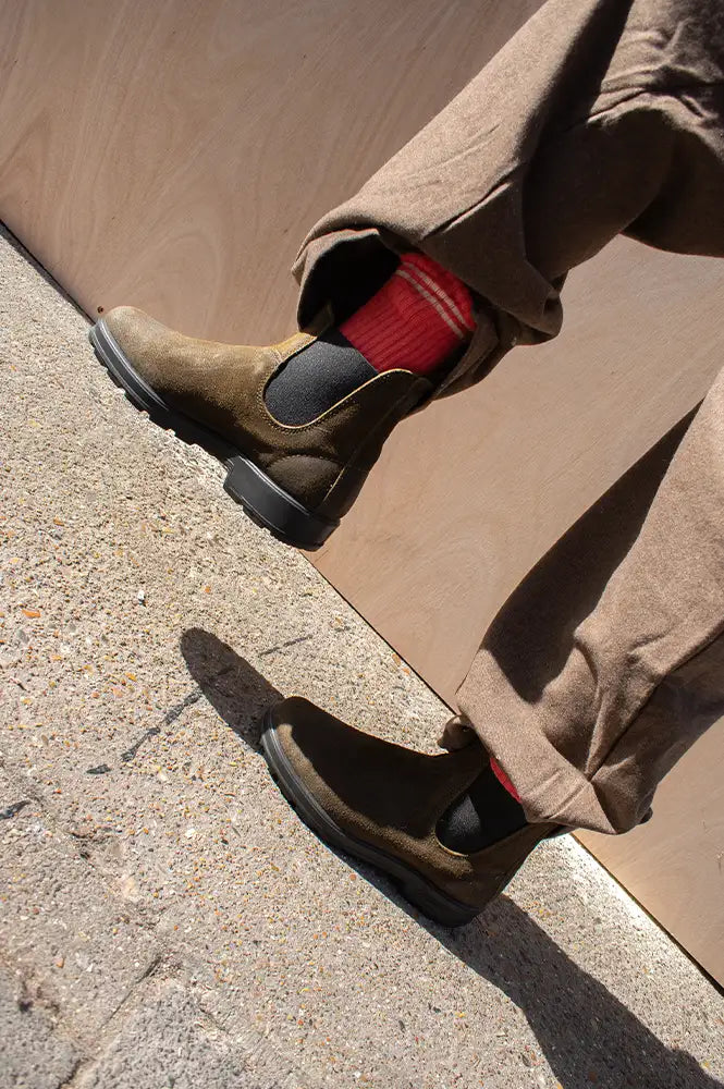 Blundstone 1615 Dark Olive Rub Seude Boots
