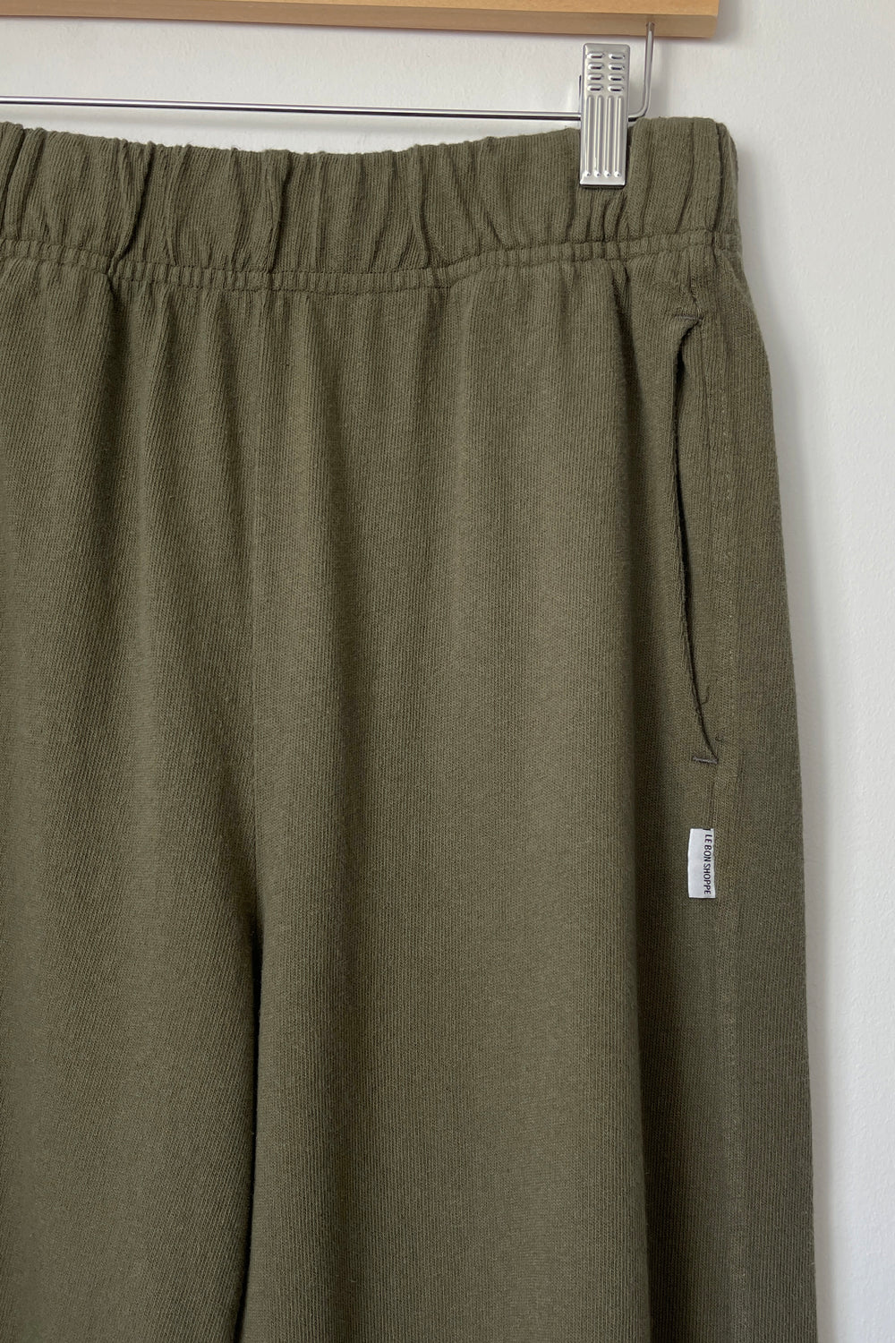 Le Bon Shoppe Balloon Olive Green Pants - The Mercantile London