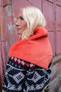 Molliolli Furbana Coral Red Bandana