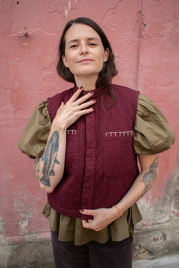 Seventy + Mochi Pablo Quilted Mulberry Sleeveless Vest - The Mercantile London