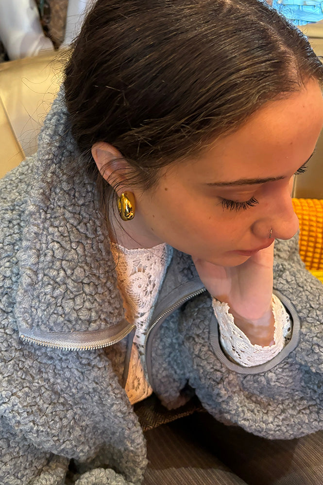 Shyla Palma Earrings in Gold - The Mercantile London