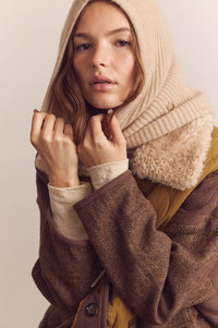 Amente Collared Patch Quilted Coat