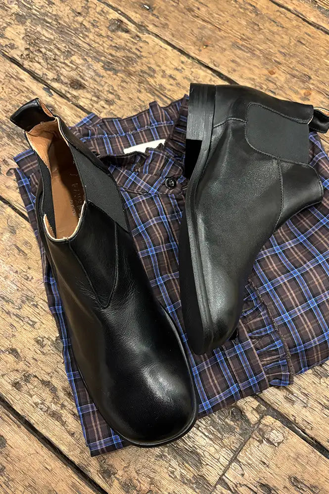 Pavement Pazana Black Ankle Boots