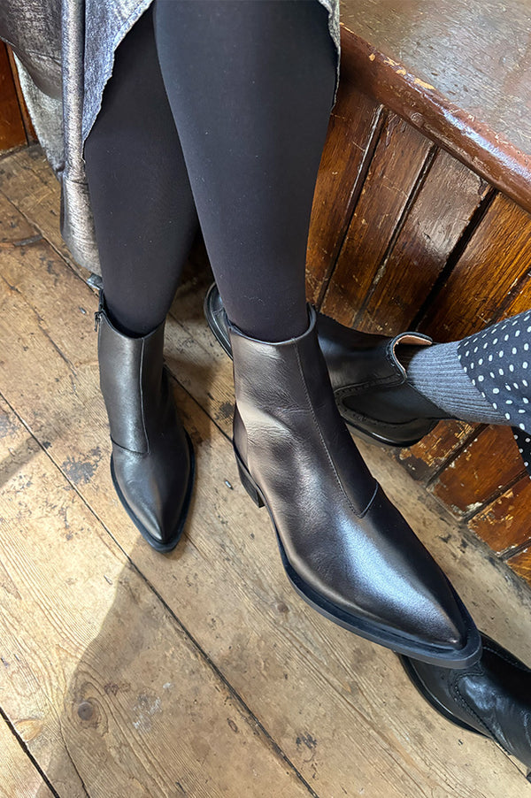 Pavement Elva Black Boots - The Mercantile London