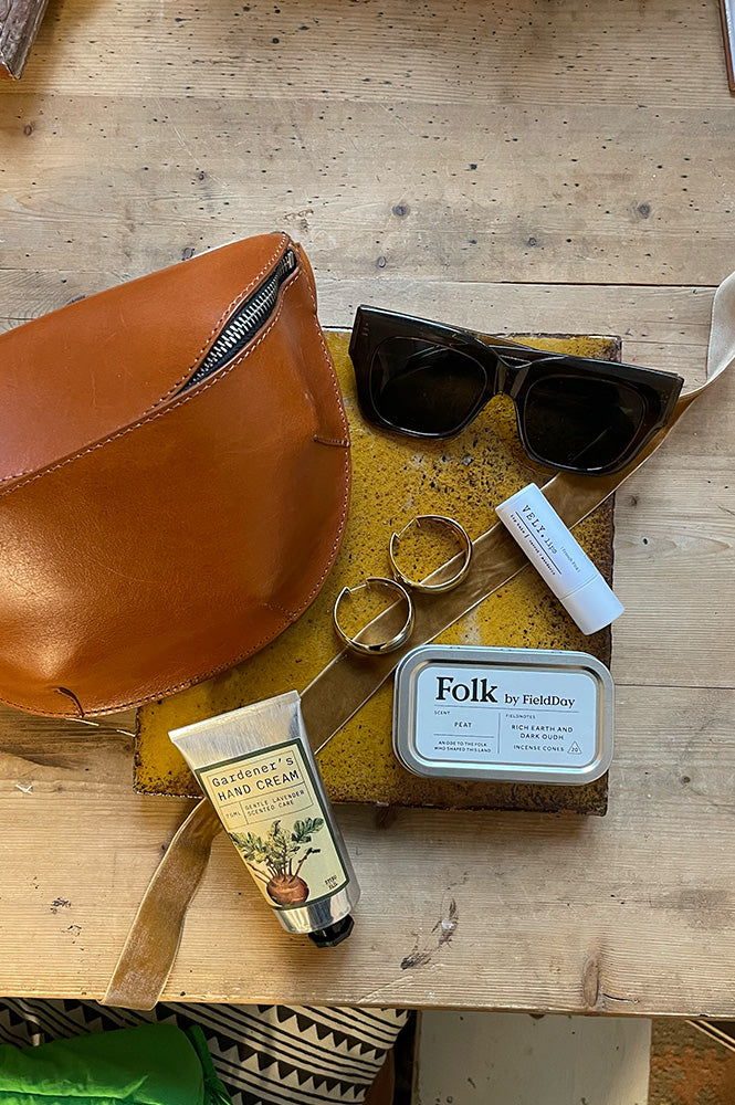 FieldDay Peat Incense Cones Tin - The Mercantile London