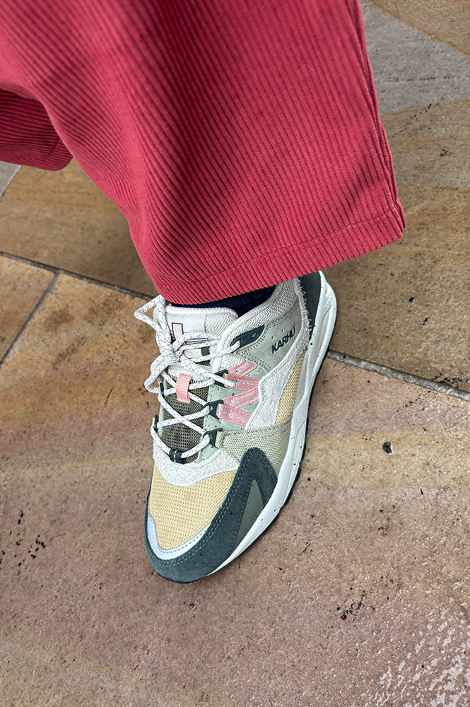 Karhu Fusion 2.0 Spruce And Cameo Rose Trainers - The Mercantile London