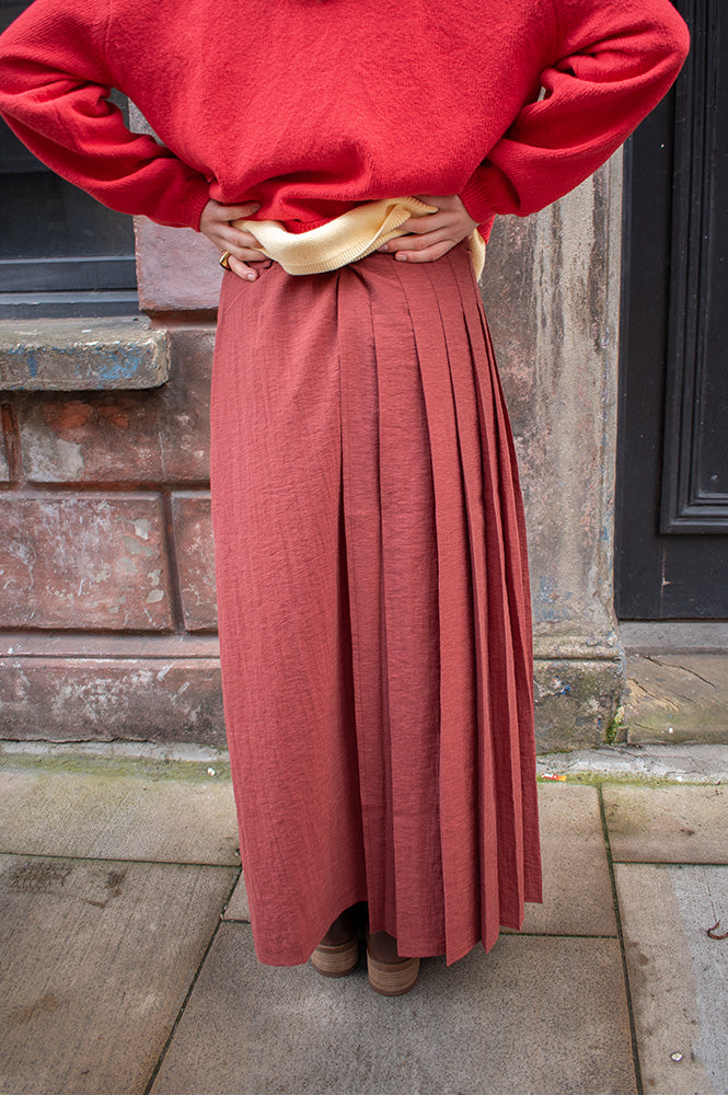 Yerse Terracotta Pleated Skirt