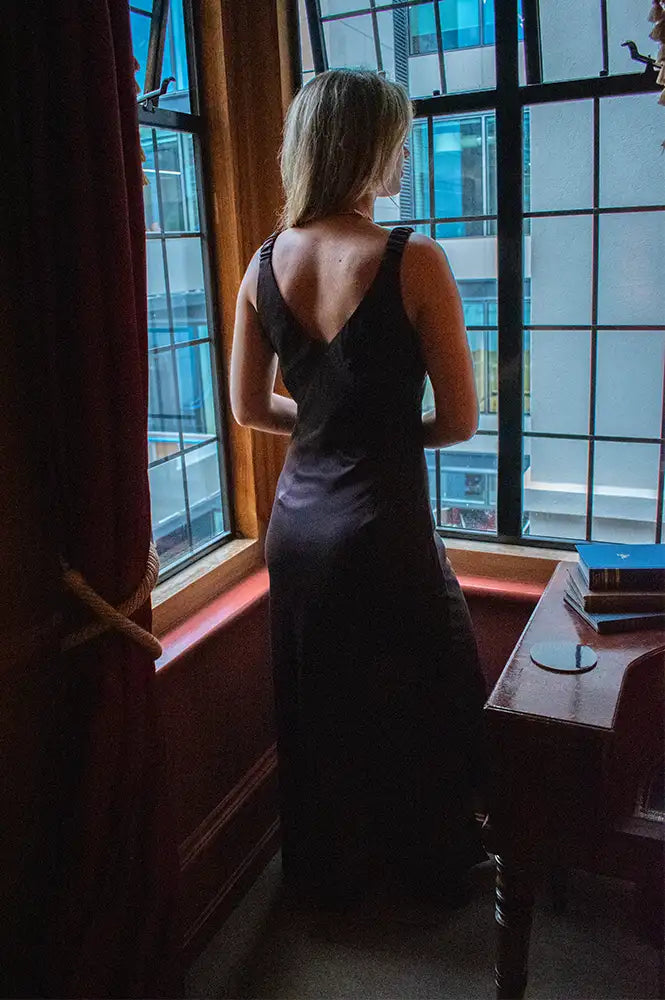 Numph Evelyn Chocolate Plum Midi Dress - The Mercantile London