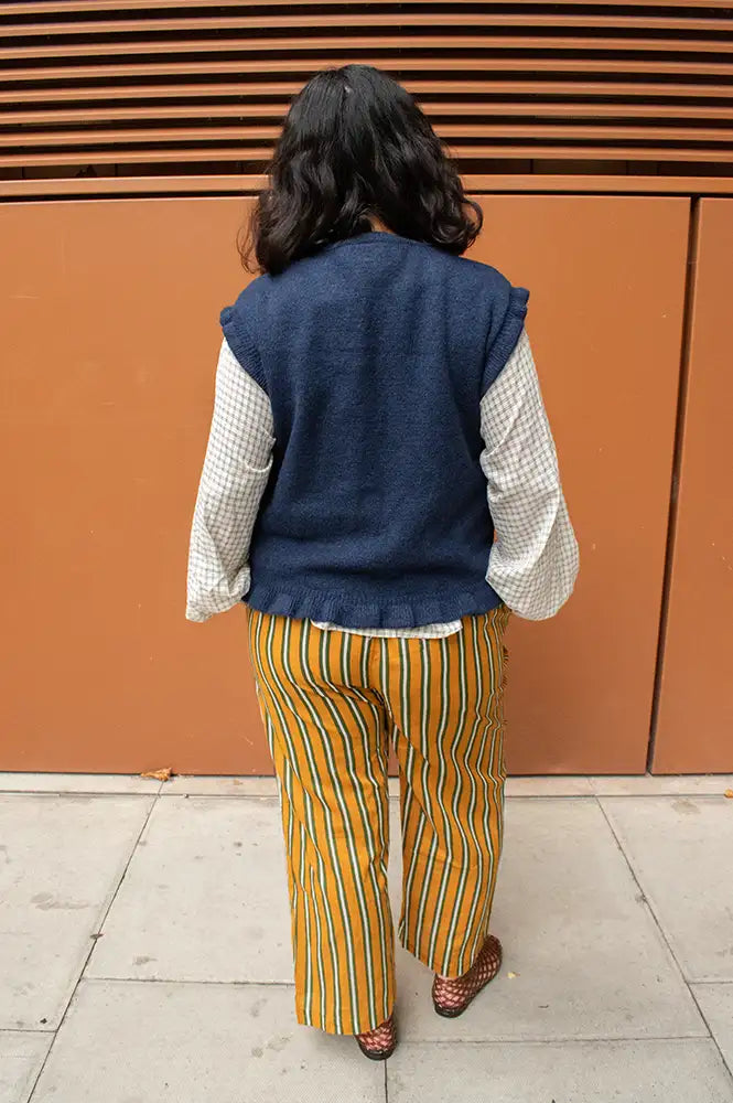 ICHI Povoke Navy Knitted Waistcoat