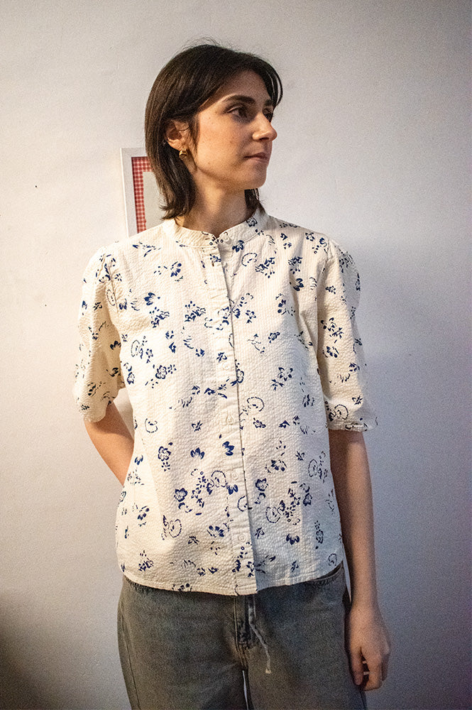 ICHI Qwina Indigo Floral Blouse - The Mercantile London