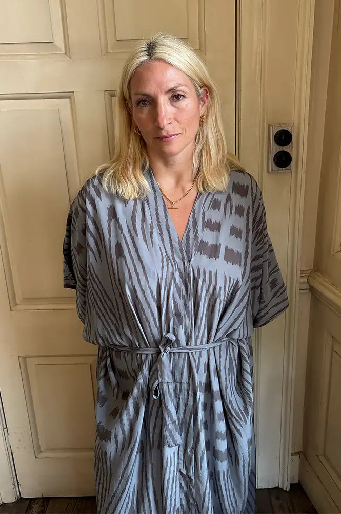 Rabens Saloner Alesandra Asphalt Ombre Ikat Kimono Dress