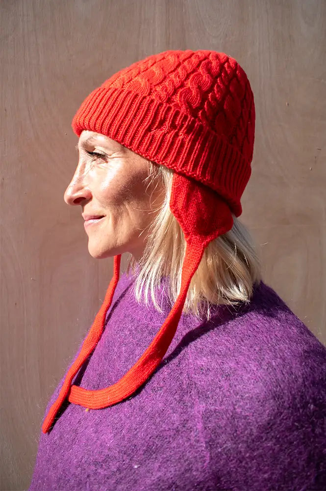 Damson Madder Turn Up Tie Red Beanie